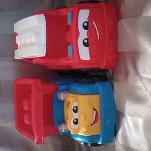 Mega Blocks Dump Truck and Firetruck